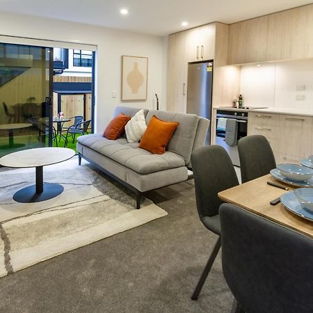 Modern City Living By Latimer Square, Cathedral Apartment ไครสต์เชิร์ช ภายนอก รูปภาพ