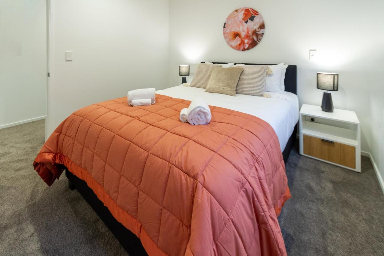 Modern City Living By Latimer Square, Cathedral Apartment ไครสต์เชิร์ช ภายนอก รูปภาพ