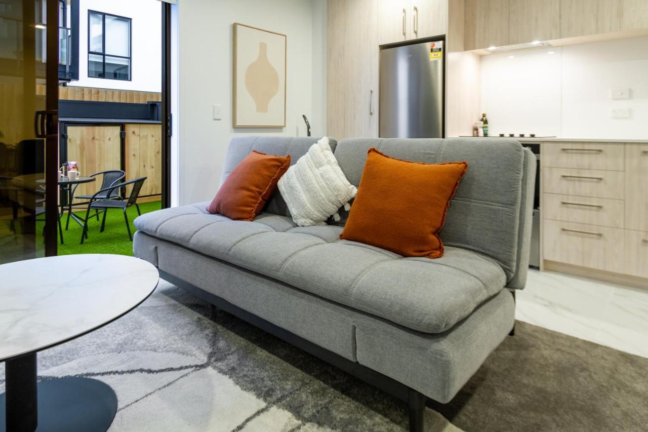 Modern City Living By Latimer Square, Cathedral Apartment ไครสต์เชิร์ช ภายนอก รูปภาพ