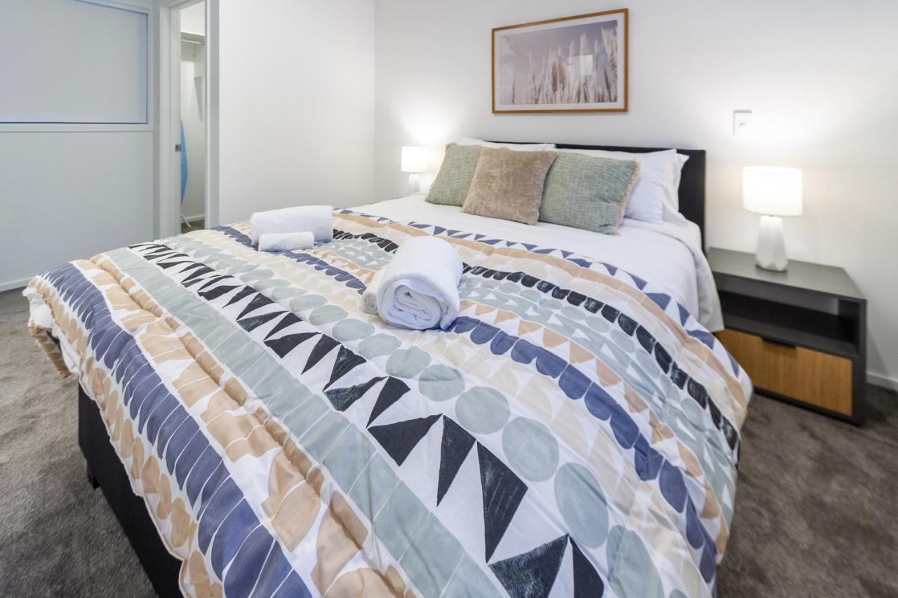 Modern City Living By Latimer Square, Cathedral Apartment ไครสต์เชิร์ช ภายนอก รูปภาพ